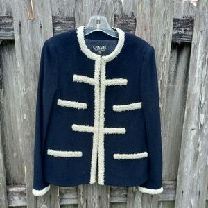 Chanel navy blue collarless jacket rare!